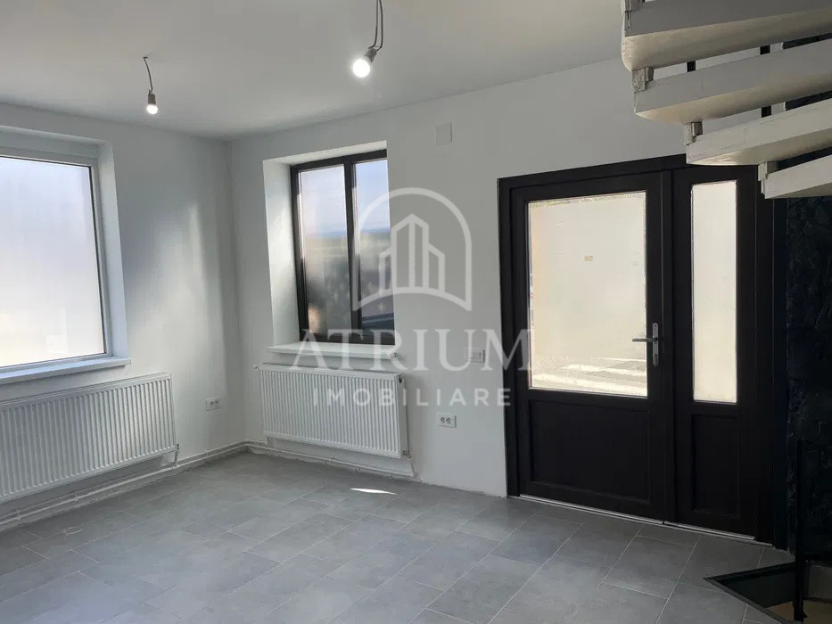 Spațiu comercial de închiriat | Zona Piezișă