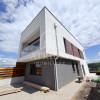 Casa tip duplex, 203 mp utili cu 63 mp terasa, 190 mp teren liber, Vivo Floresti