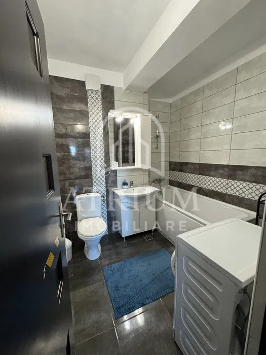Apartament cu 3 camere semidecomandat | Cartier Zorilor