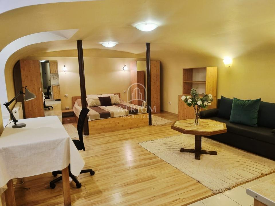 Apartament tip studio ultracentral (langa Piata Unirii) 
