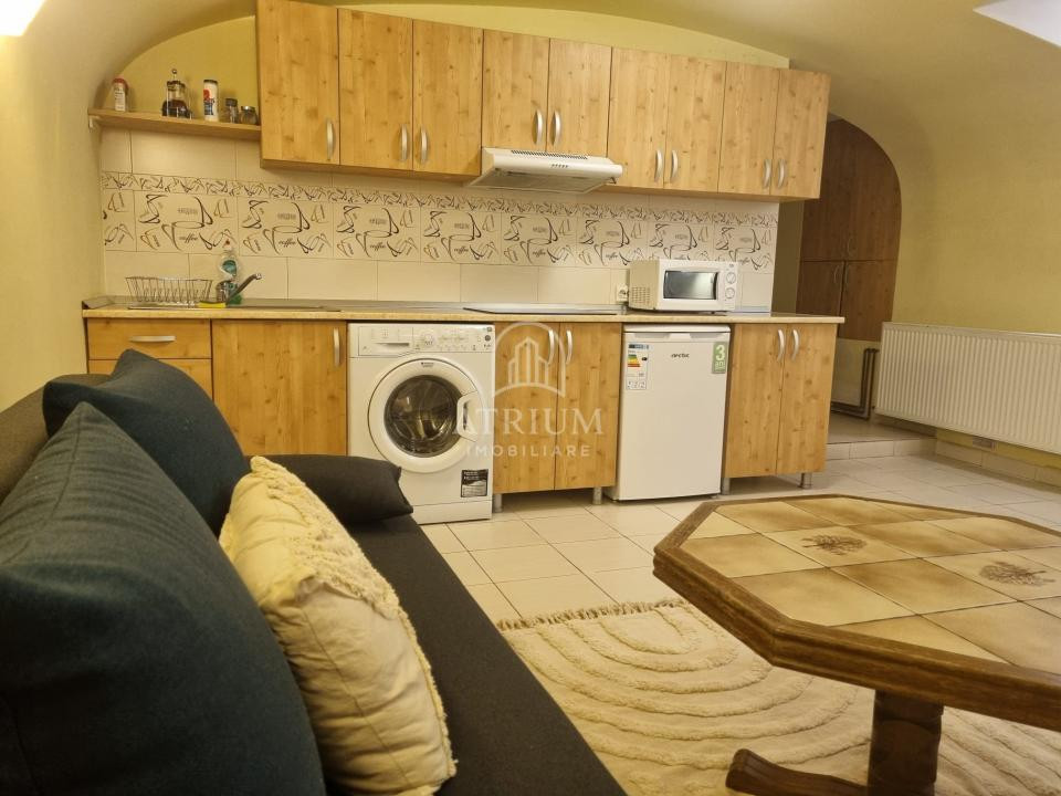 Apartament tip studio ultracentral (langa Piata Unirii) 