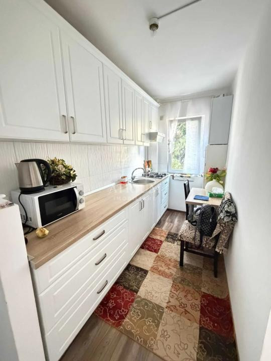Apartament 3 camere la cheie, zona Manastur