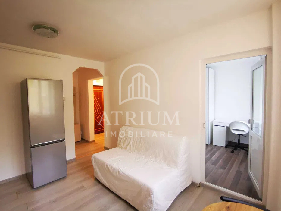Apartament cu o camera (zona Gh. Dima/UMF) 