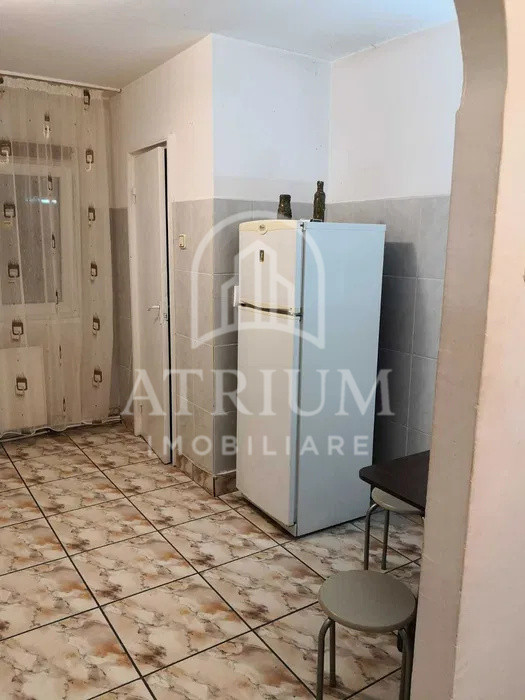 Apartament cu 2 camere (zona UMF)