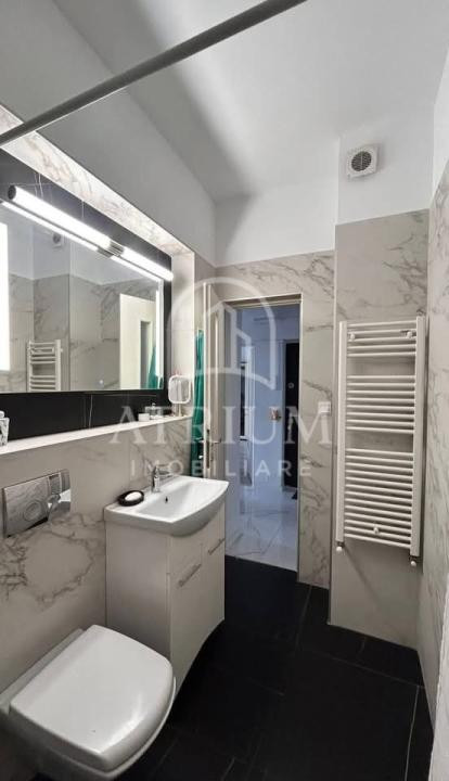 Apartament cu 2 camere - Ultracentral (Zona Sora)