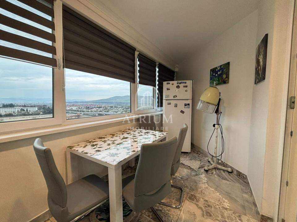 Apartament 3 camere la cheie, 86 mp utili, zona Vivo