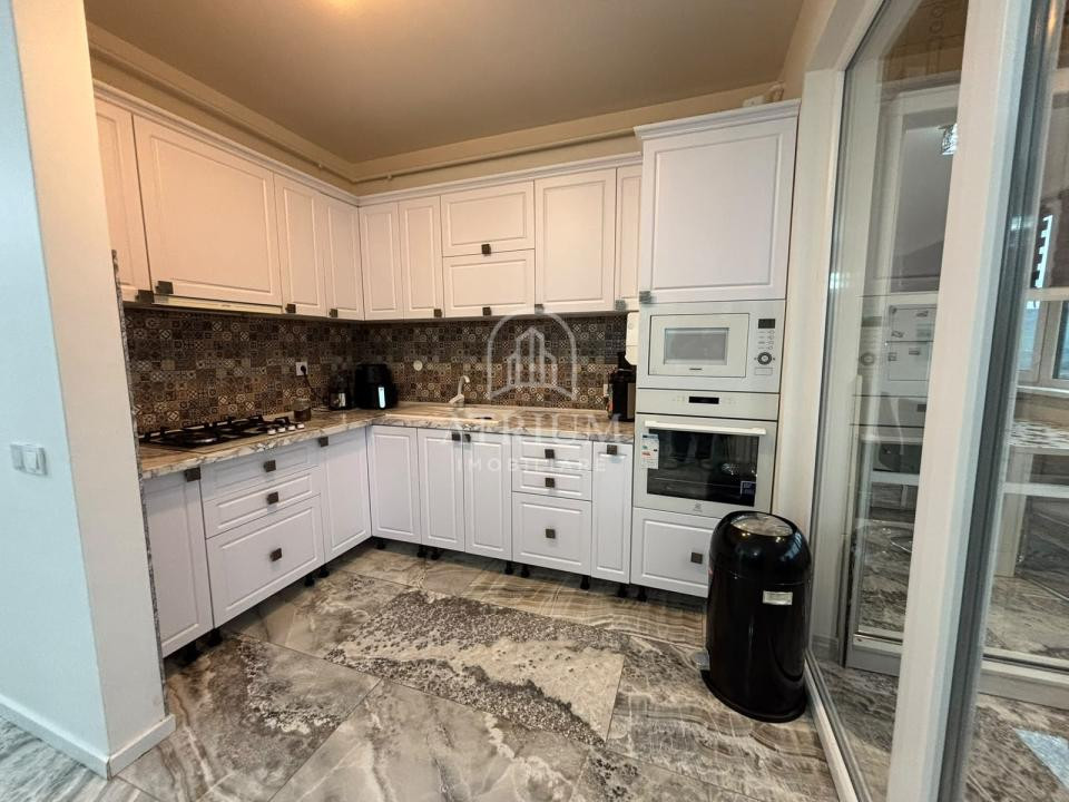 Apartament 3 camere la cheie, 86 mp utili, zona Vivo