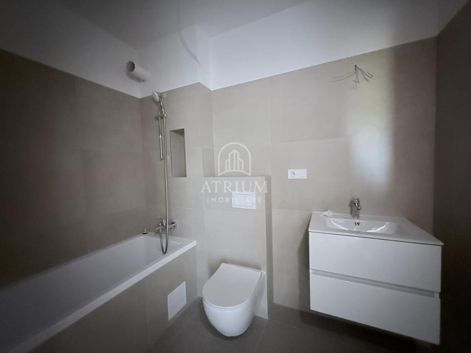 Apartment finisat 3 camere, bloc nou, zona Apahida