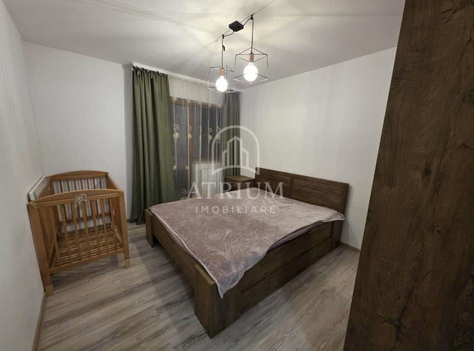 Apartament de 3 camere/vivo 
