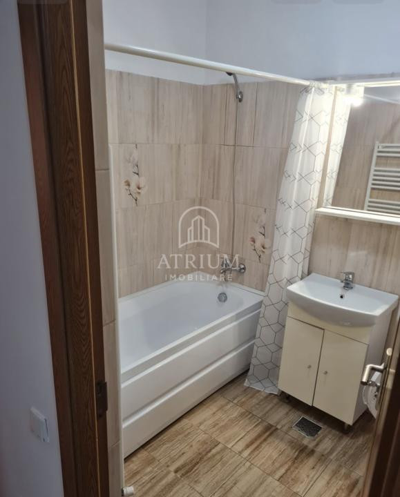 Apartament de 3 camere/Dambu Rotund 