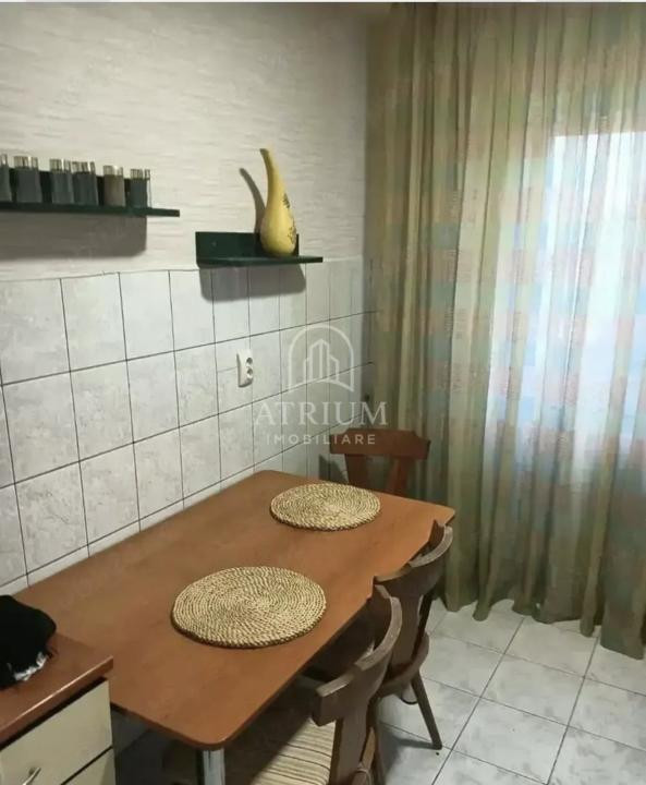 Apartament de 3 camere/zona Manastur 